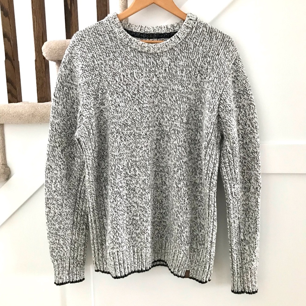 Roots Sweater Size XL